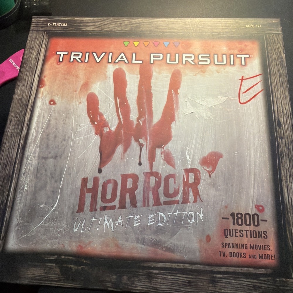USAopoly Trivial Pursuit: Horror Edition Board Game - TP000-585-001800-06 Comple